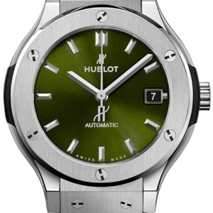 Hublot Classic Fusion Titanium Green 38 mm - 565.NX.8970.LR