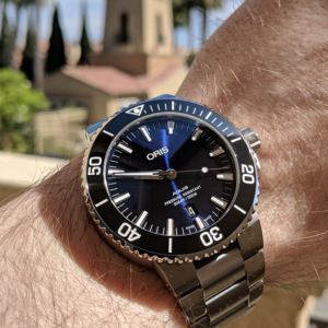 ORIS Aquis Date