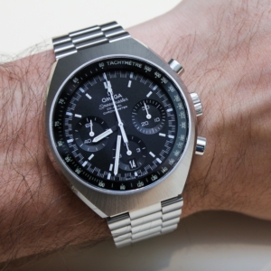 Omega Speedmaster Mark II Co-Axial Chronometer Chronograph 42,4 X 46,2 MM - 327.10.43.50.01.001