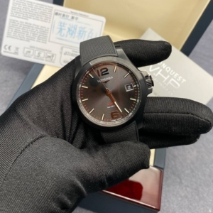 Longines Conquest V.H.P. - L3.716.2.56.9