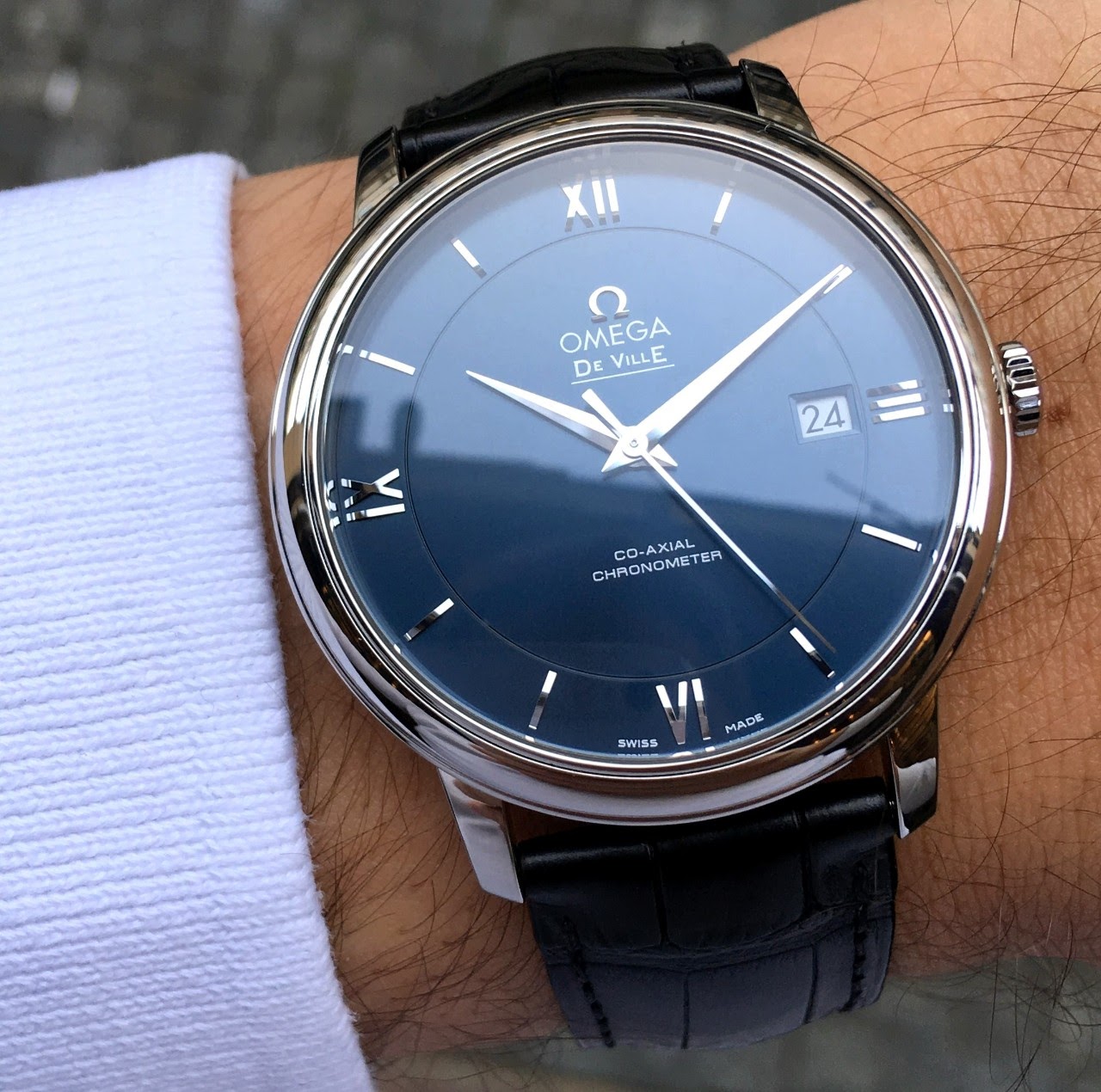 Omega De Ville Prestige Co-Axial Chronometer MM Wear The Time ®