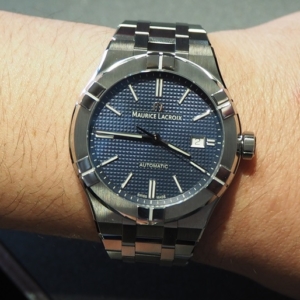Maurice Lacroix Aikon Automatic - AI6008-SS002-430-2