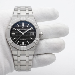 Maurice Lacroix Aikon Automatic - AI6007-SS00F-330-A