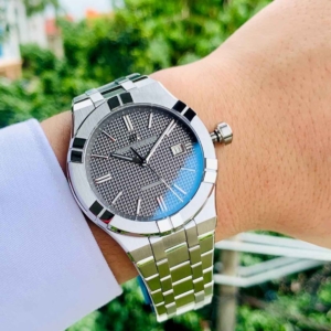 Maurice Lacroix Aikon Automatic 42mm - AI6008-SS00F-330-A