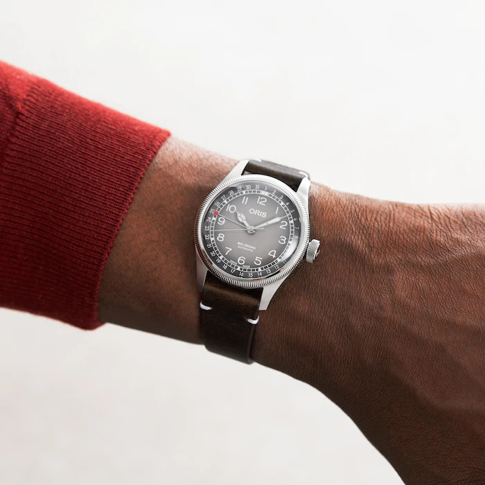 ORIS Big Crown Pointer Date Cervo Volante Wear The Time ® - Main Image