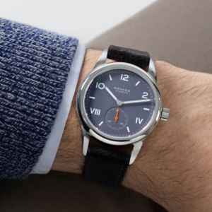 NOMOS Glashütte Club Campus Blue Purple