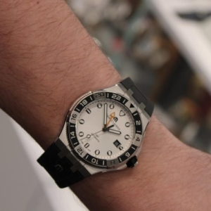 Maurice Lacroix Aikon Venturer GMT 43mm - AI6158-SS001-130-2