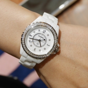 Chanel J12 - H3110