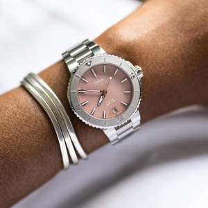 ORIS Aquis Date - 01 733 7770 4158-07 8 18 05P