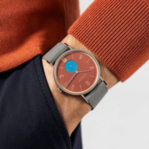 NOMOS Glashütte Tangente 38 Datario Ziegelblau - 179.S27