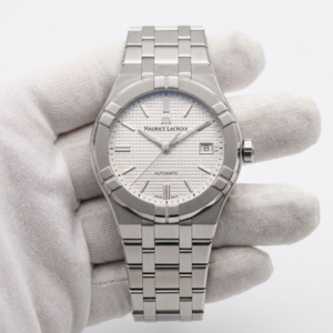 Maurice Lacroix Aikon Automatic Date 39 mm - AI6007-SS002-130-1