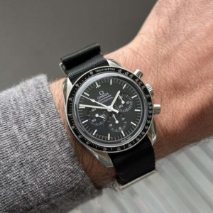 Omega Speedmaster Professional Moonwatch Big Box / Strap 311.33.42.30.01.001