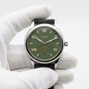 NOMOS Glashütte Club Campus All Olive - 707