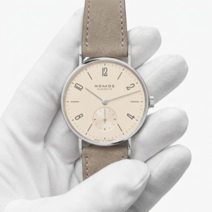 NOMOS Glashütte Tangente 33 Champagne - 150