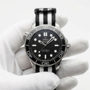 Omega Seamaster Diver 300M - 210.32.42.20.01.005
